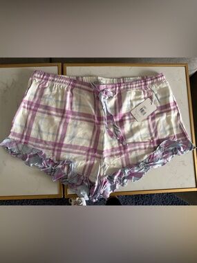 PJ Salvage White Purple Plaid Ruffle Sleep Shorts. NWT xl